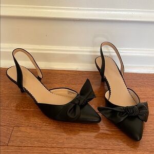 Isaac Mizrahi Black Bow Heels